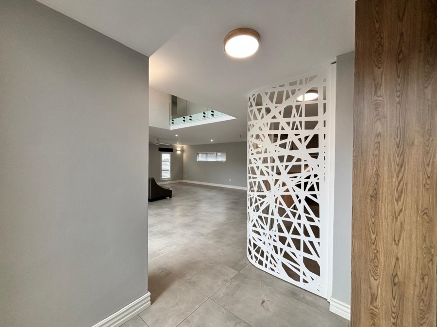 4 Bedroom Property for Sale in Grimbeeck Park North West